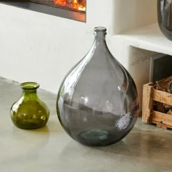 DAME JEANNE Dame Jeanne Castanho