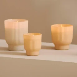 MONA Vela Perfumada Bege