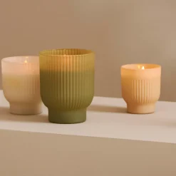 MONA Vela Perfumada Creme